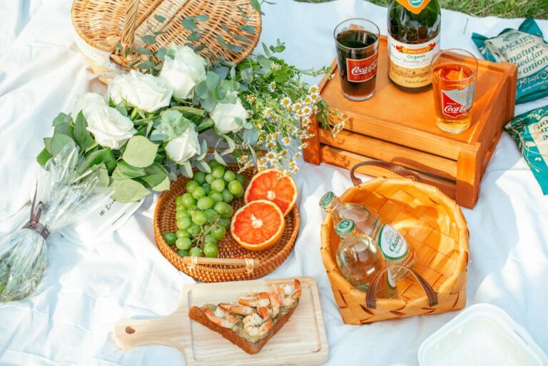 Top Ten Essential Items for Your Perfect Picnic
